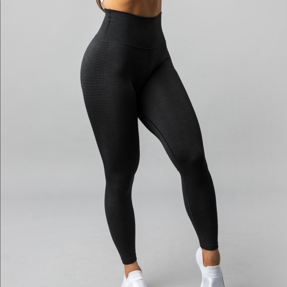 Alphalete leggings